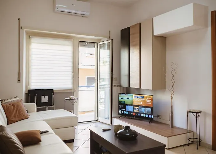Two Bedroom Appartment - 3 Min Metro Conca D\'Oro By Orpi Rent